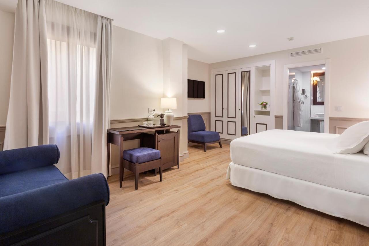 H10 Corregidor Boutique Hotel Sevilla Bagian luar foto