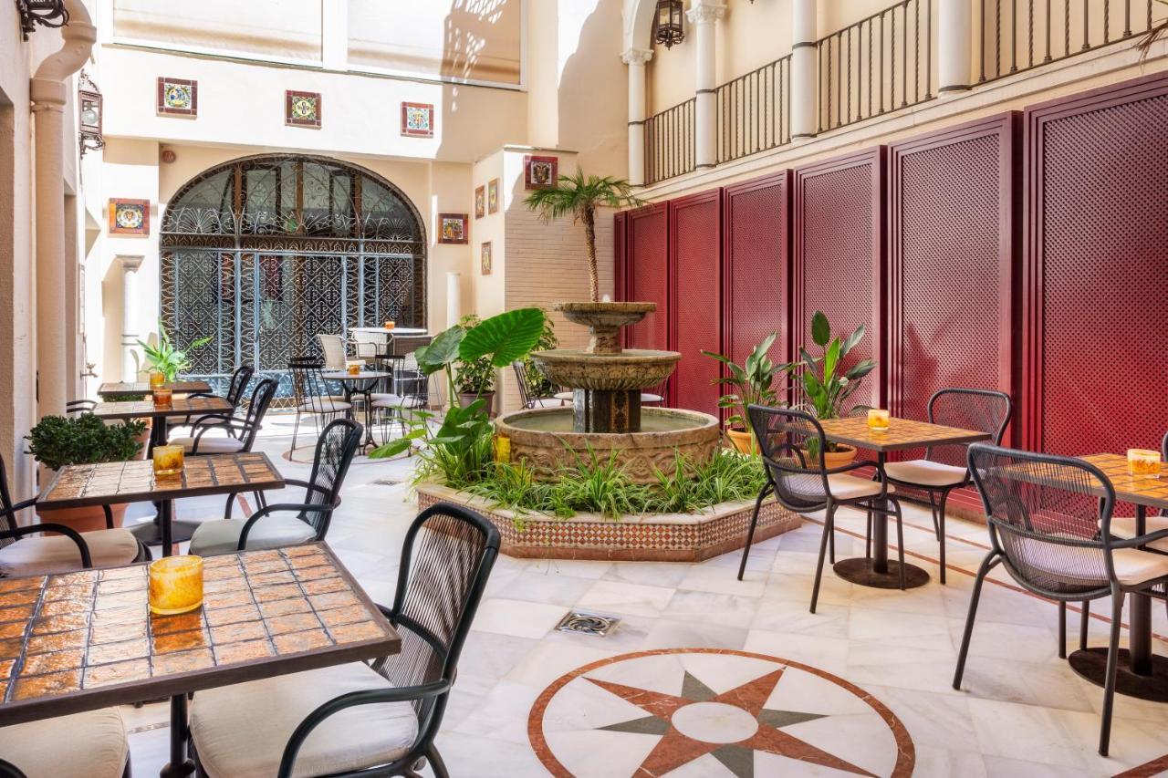 H10 Corregidor Boutique Hotel Sevilla Bagian luar foto
