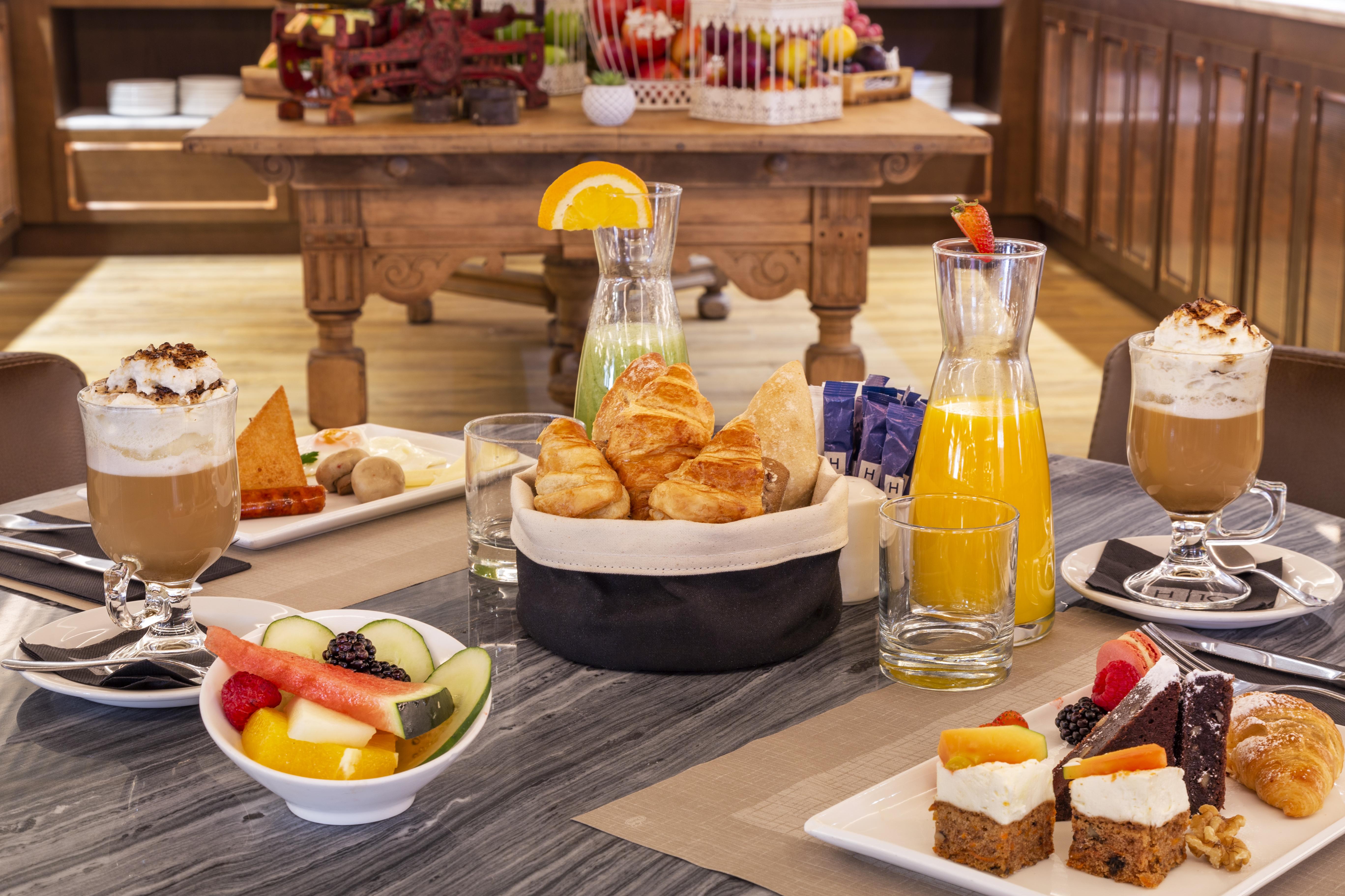 H10 Corregidor Boutique Hotel Sevilla Bagian luar foto
