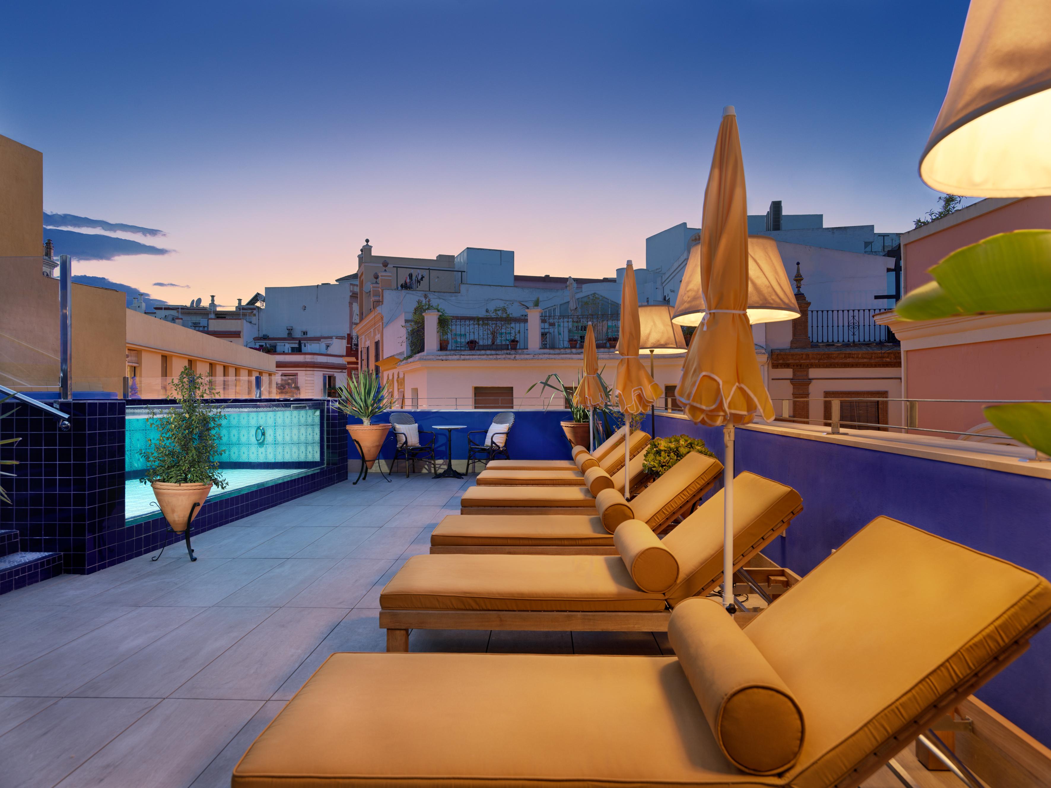 H10 Corregidor Boutique Hotel Sevilla Bagian luar foto