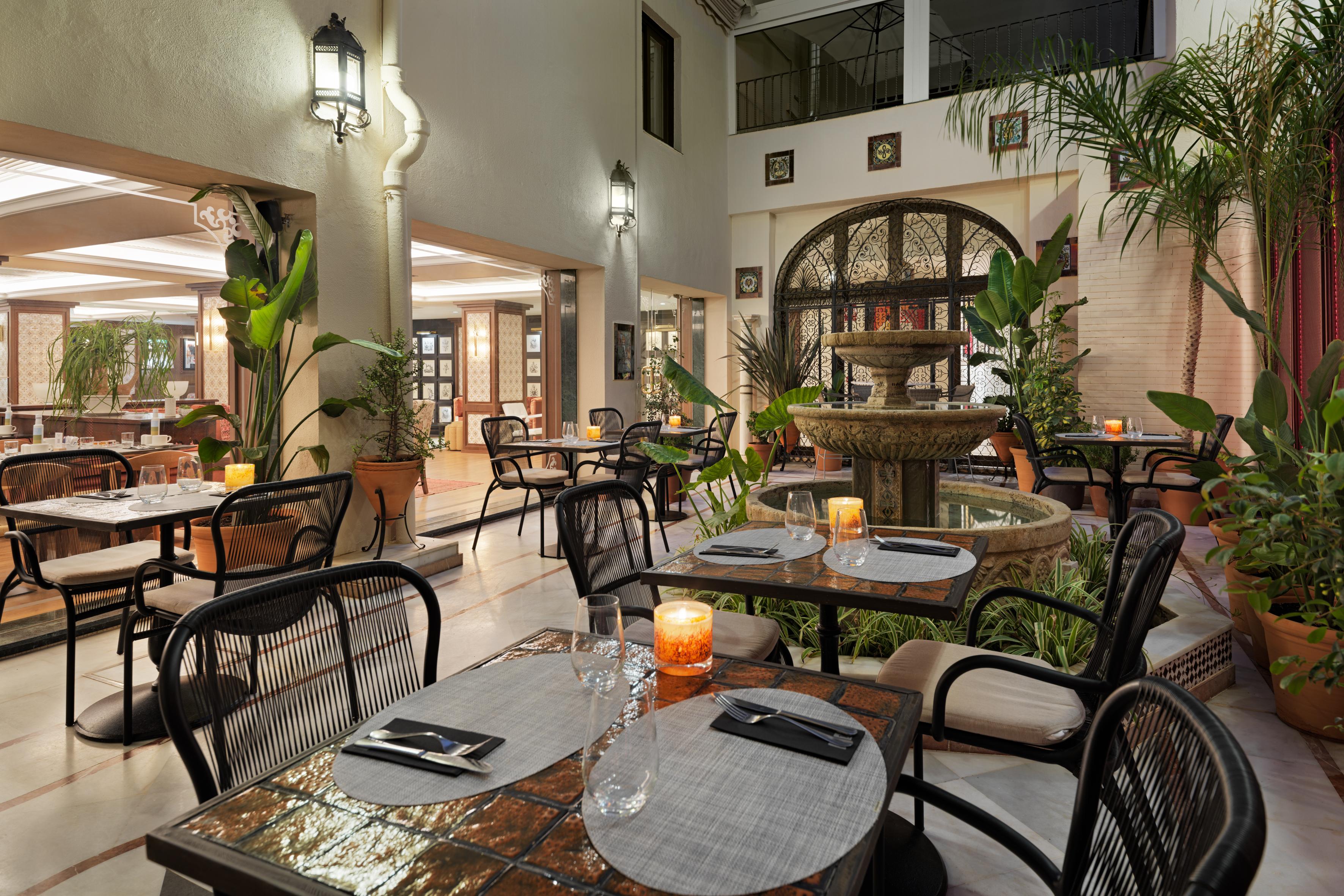 H10 Corregidor Boutique Hotel Sevilla Bagian luar foto